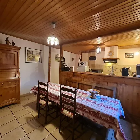 Feriehus Maison Chaleureuse Entre Saint-die Et Gerardmer - Fr-1-589-36